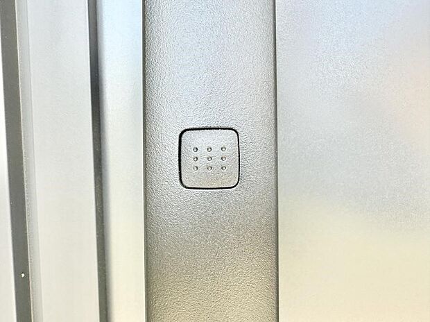 ■鍵を取り出さずに便利に操作できて快適