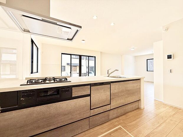 ■シンプルで美しく心地よい時間を生むキッチン空間