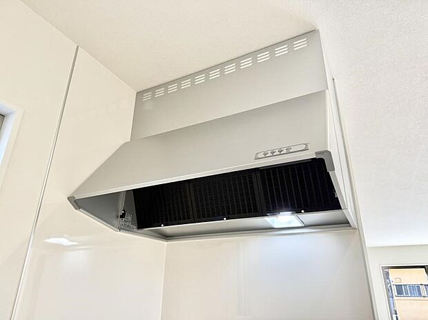 ■調理時の蒸気や匂いが換気扇に誘導され、効率的に排煙ができます。