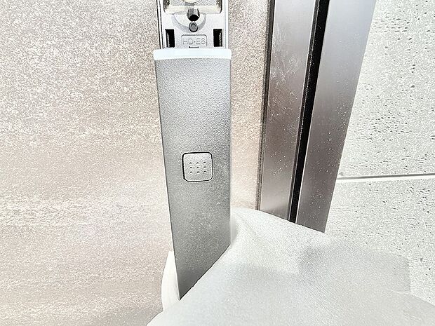 ■鍵を取り出さずに便利に操作できて快適