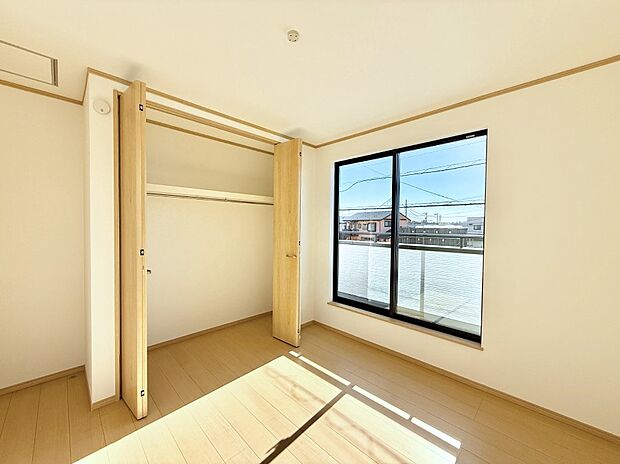 ■窓の配置や通気性の良い設計で部屋の空気がこもらず、常に新鮮な空気が流れます