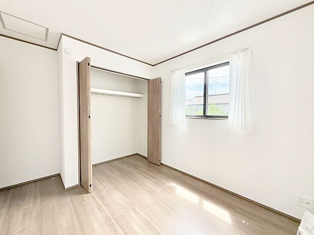 ■落ち着いた色合いのお部屋で穏やかな時間を楽しめます