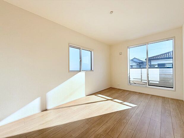 ■窓の配置や通気性の良い設計で部屋の空気がこもらず、常に新鮮な空気が流れます