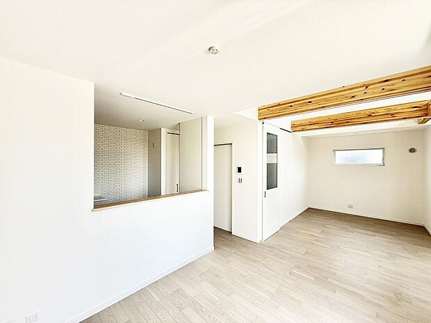 ■心落ち着く場所、ゆったり過ごせるリビング