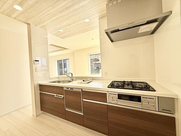 ■料理がもっと楽しくなる、快適なキッチン空間