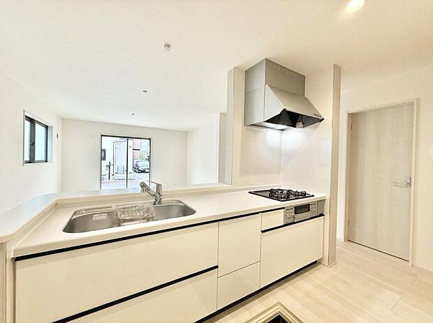 ■家族の絆を深める、温もりのあるキッチン