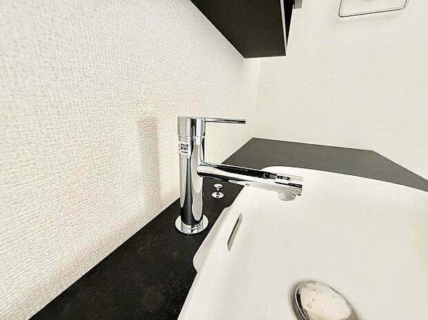 ■手洗いや顔を洗う時も快適に使える便利なシャワー