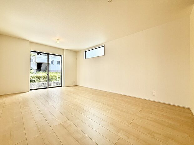 ■心落ち着く場所、ゆったり過ごせるリビング