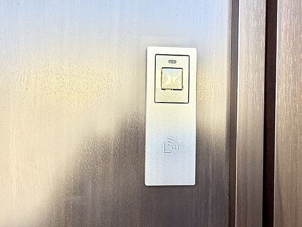 ■鍵を取り出さずに便利に操作できて快適