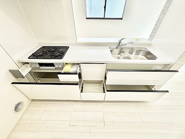 ■料理がもっと楽しくなる、快適なキッチン空間