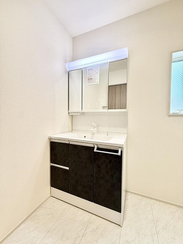 ■朝の準備がスムーズにできる広さです