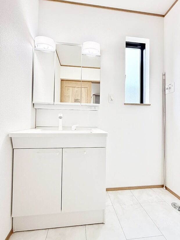 ■朝の準備がスムーズにできる広さです