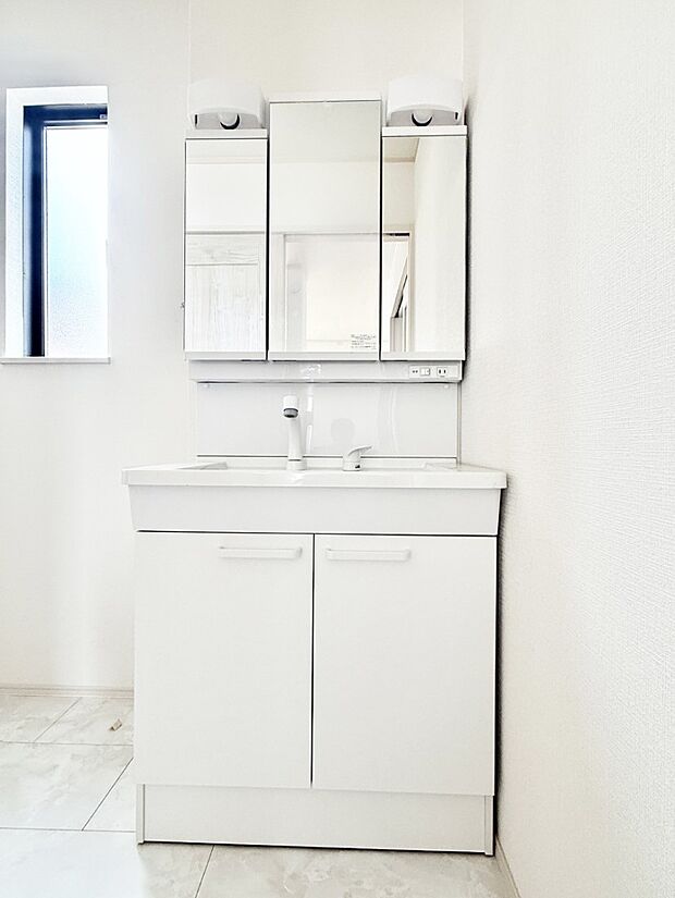 ■朝の準備がスムーズにできる広さです