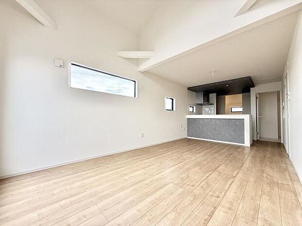 ■心落ち着く場所、ゆったり過ごせるリビング