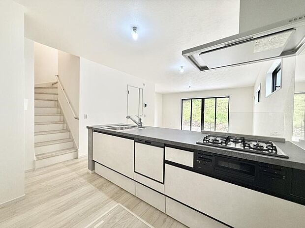 ■料理がもっと楽しくなる、快適なキッチン空間