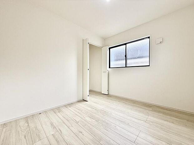 ■窓の配置や通気性の良い設計で部屋の空気がこもらず、常に新鮮な空気が流れます