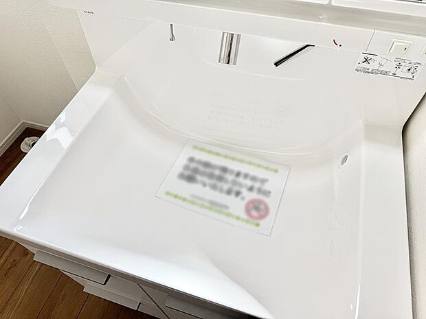 ■手洗いや顔を洗う時も快適に使える便利なシャワー