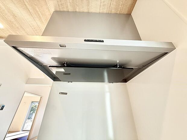 ■調理時の蒸気や匂いが換気扇に誘導され、効率的に排煙ができます。