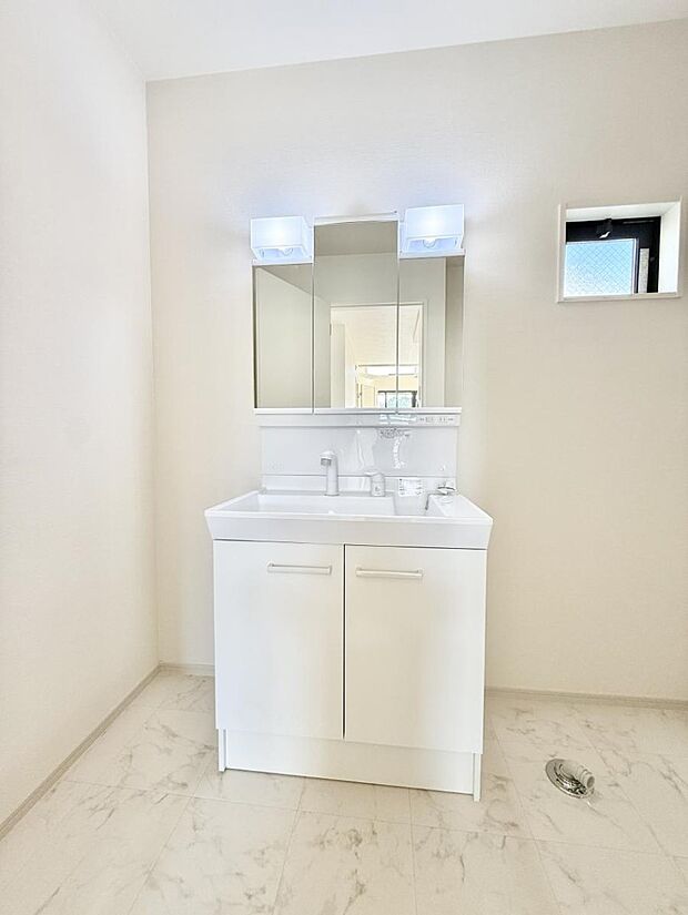 ■朝の準備がスムーズにできる広さです