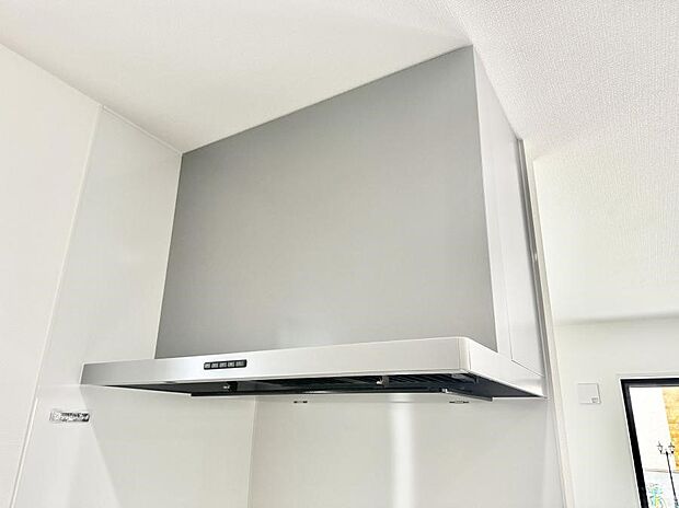 ■調理時の蒸気や匂いが換気扇に誘導され、効率的に排煙ができます。