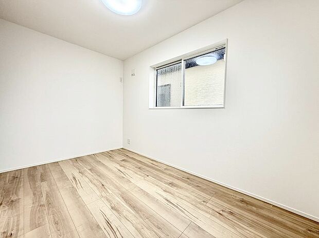 ■落ち着いた色合いのお部屋で穏やかな時間を楽しめます