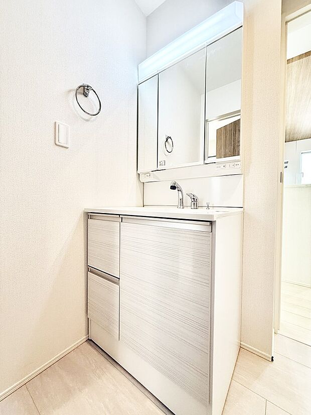 ■朝の準備がスムーズにできる広さです