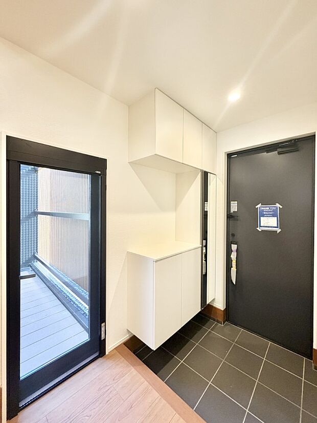 ■ ここから始まる一日、すっきり整った玄関