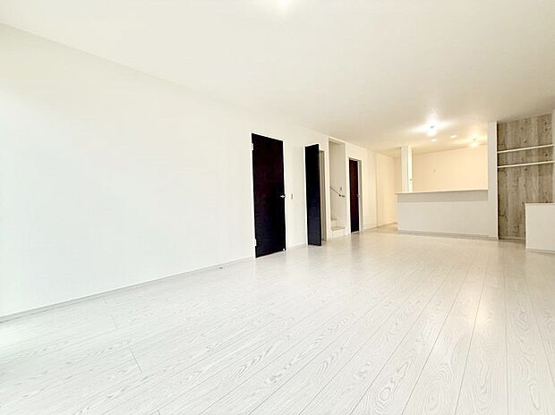 ■心落ち着く場所、ゆったり過ごせるリビング