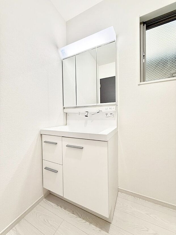 ■朝の準備がスムーズにできる広さです