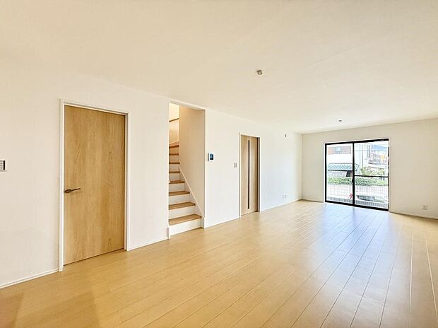 ■心落ち着く場所、ゆったり過ごせるリビング