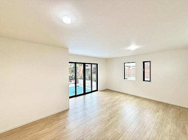 ■心落ち着く場所、ゆったり過ごせるリビング