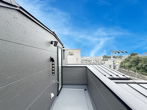 ■ 朝のコーヒーや夜の星空を楽しむ、癒しの場所