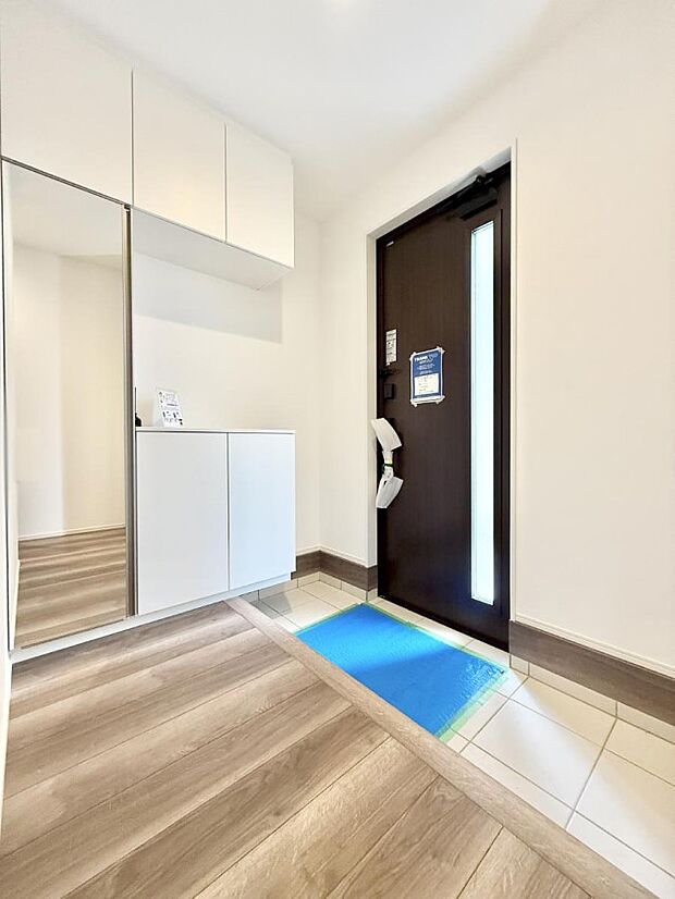 ■ シンプルで美しく、快適な暮らしの入り口