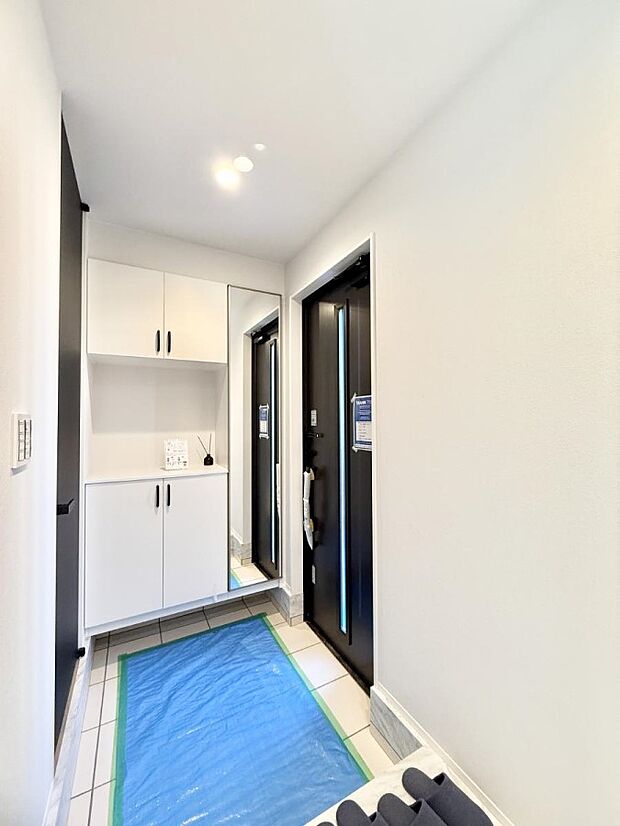 ■ ここから始まる一日、すっきり整った玄関