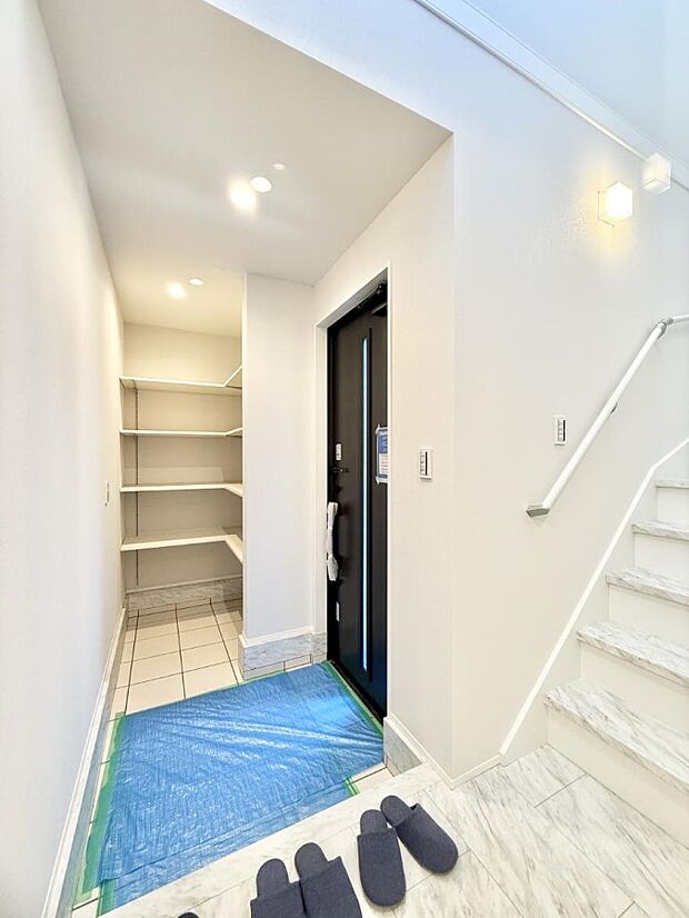 ■ ここから始まる一日、すっきり整った玄関