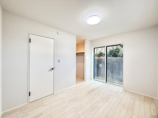 ■落ち着いた雰囲気のお部屋で心が安らぐ空間