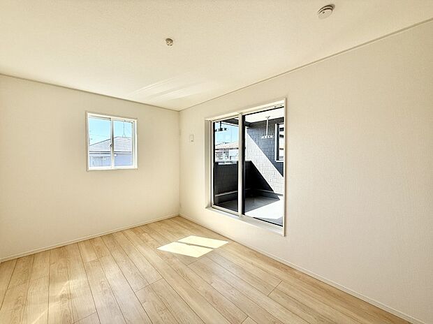 ■窓の配置や通気性の良い設計で部屋の空気がこもらず、常に新鮮な空気が流れます