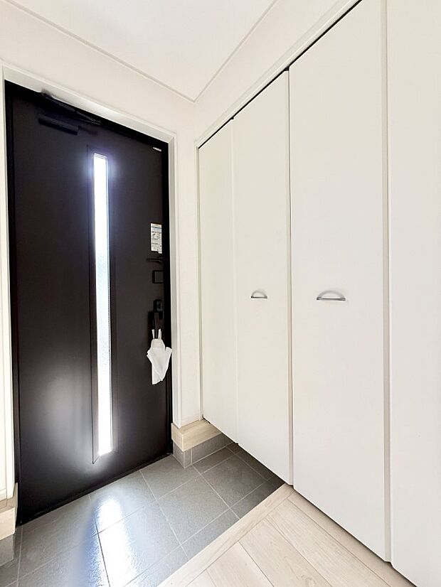 ■ ここから始まる一日、すっきり整った玄関