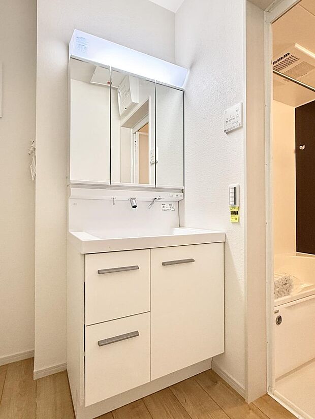 ■朝の準備がスムーズにできる広さです