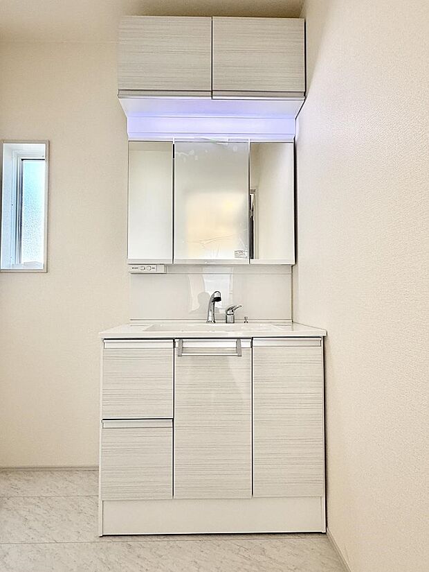 ■朝の準備がスムーズにできる広さです