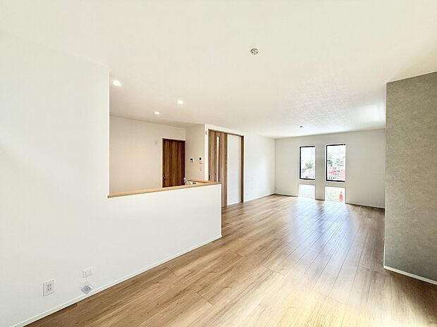 ■心落ち着く場所、ゆったり過ごせるリビング