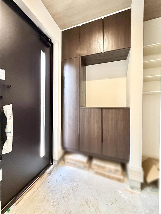 ■ ここから始まる一日、すっきり整った玄関