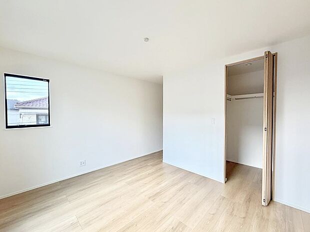 ■窓の配置や通気性の良い設計で部屋の空気がこもらず、常に新鮮な空気が流れます