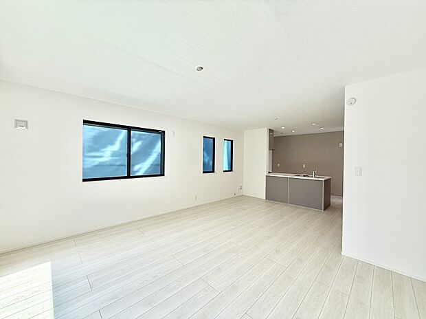 ■心落ち着く場所、ゆったり過ごせるリビング