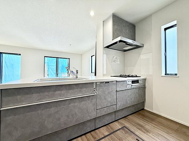 ■料理がもっと楽しくなる、快適なキッチン空間