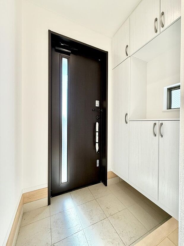 ■ ここから始まる一日、すっきり整った玄関