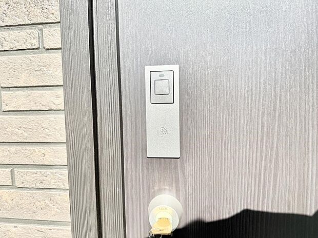■鍵を取り出さずに便利に操作できて快適
