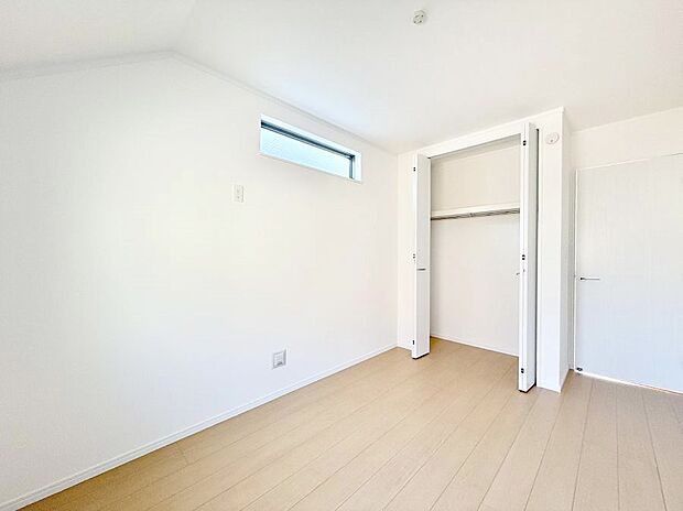 ■落ち着いた色合いのお部屋で穏やかな時間を楽しめます