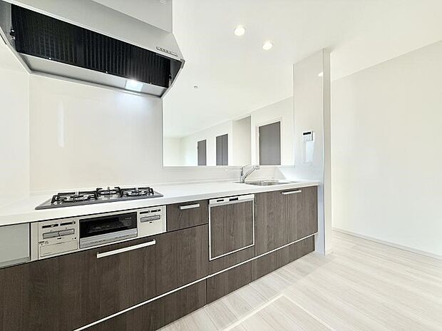 ■家族の絆を深める、温もりのあるキッチン