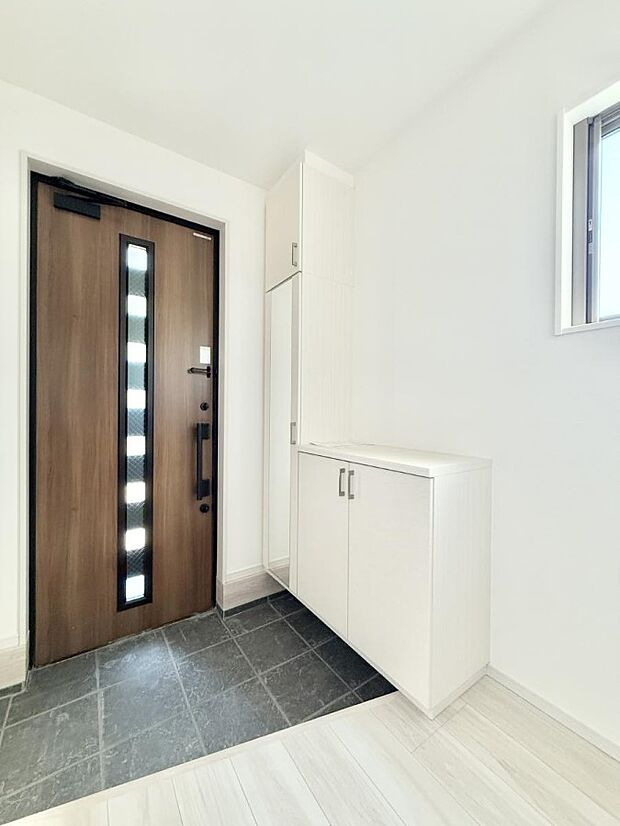 ■ ここから始まる一日、すっきり整った玄関